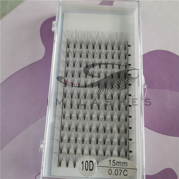Wholesale pre made fans russian volume lashes 